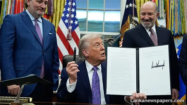 Trump signs order to block states from enforcing own AI rules