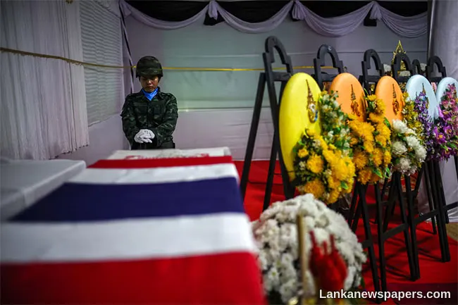 Thailand vows to keep fighting Cambodia, despite Trump s ceasefire claim