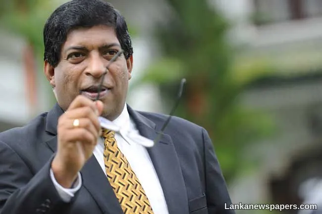 Further hearing of case against Ravi Karunanayake postponed until February