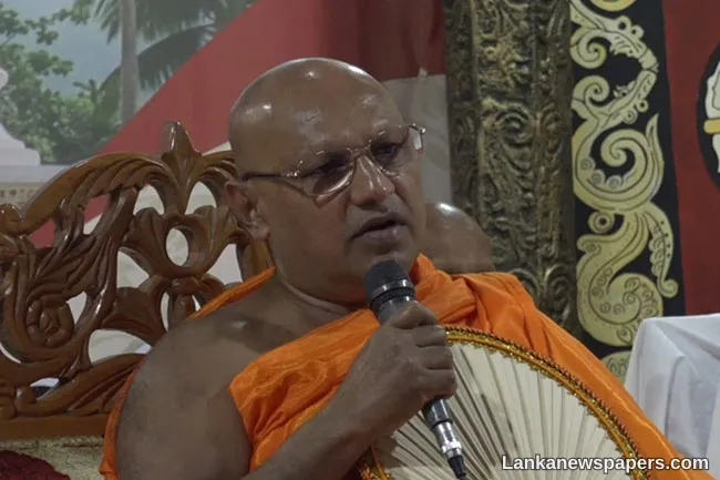 Asgiri Anunayake Thero calls for calm amid criticism of Buddhist clergy