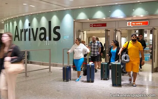 UK to enforce travel permit requirement on foreign visitors