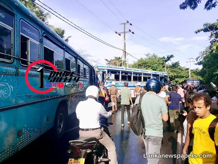 Fifty Injured After Two-Bus Collision in Thalalla, Gandara