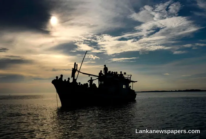 මියන්මාර් වෙරළ තීරයේ නෞකා ආපදා දෙකක දී මිය ගිය ගණන 500 ඉක්මවිය හැකි බව එක්සත් ජාතීන් අනතුරු අඟවයි