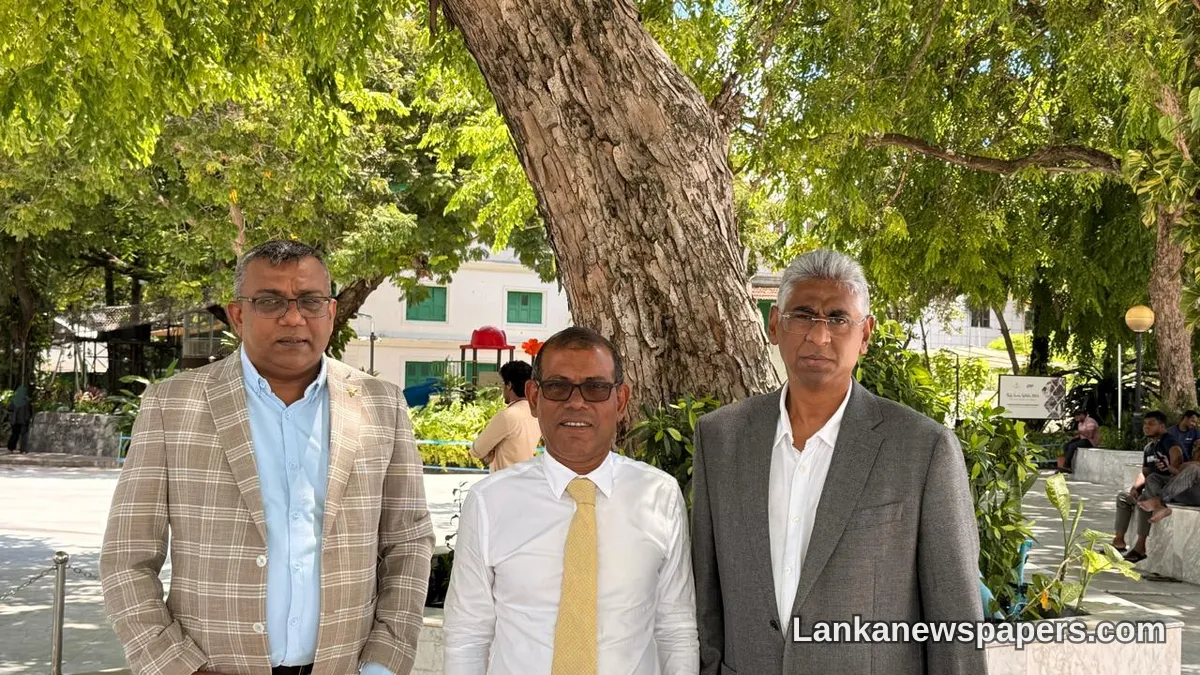 මාලදිවියේ හිටපු ජනාධිපති නෂීඩ් ශ්රී ලාංකික අනෝජන් බේරා ගැනීමේ වෙනුවෙන් ව්යාපාරයට සහාය දක්වයි