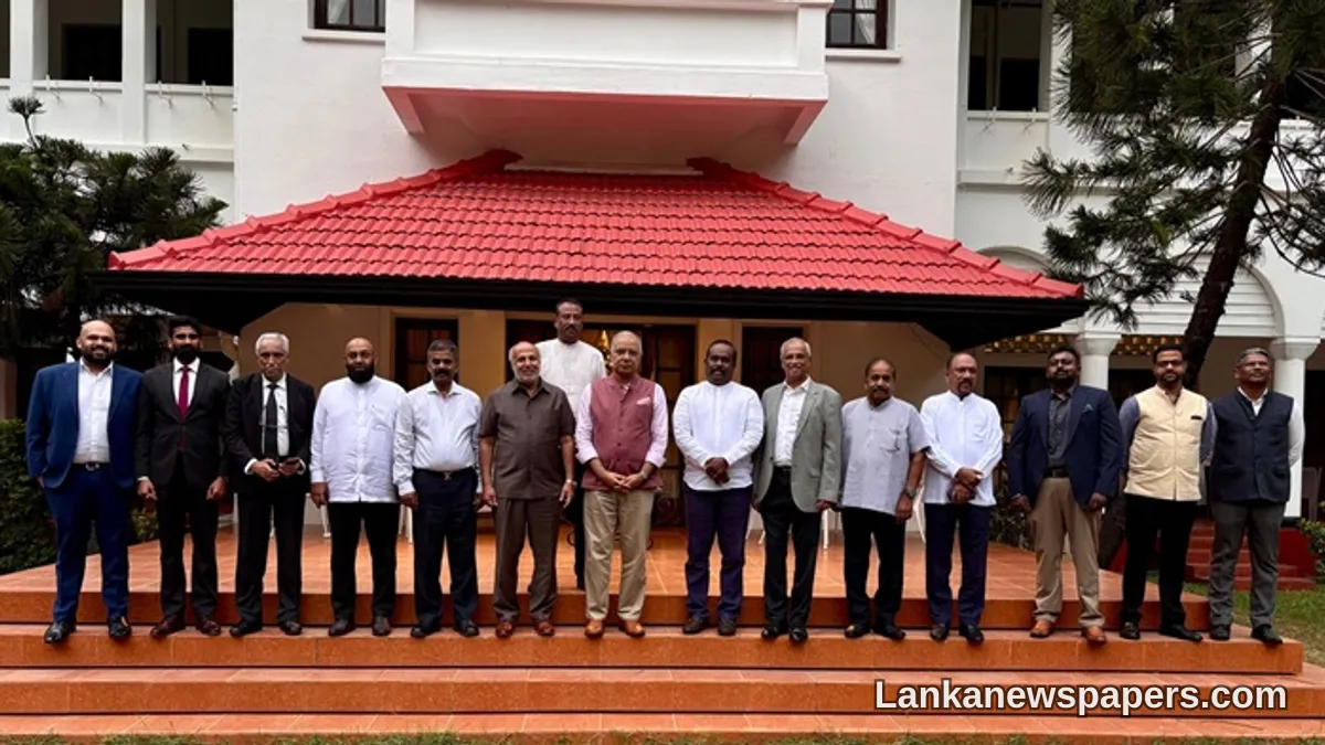 ඉන්දීය මහකොමසාරිස් කොළඹදී දෙමළ පක්ෂ සාමූහිකය සමඟ සාකච්ඡා පවත්වයි