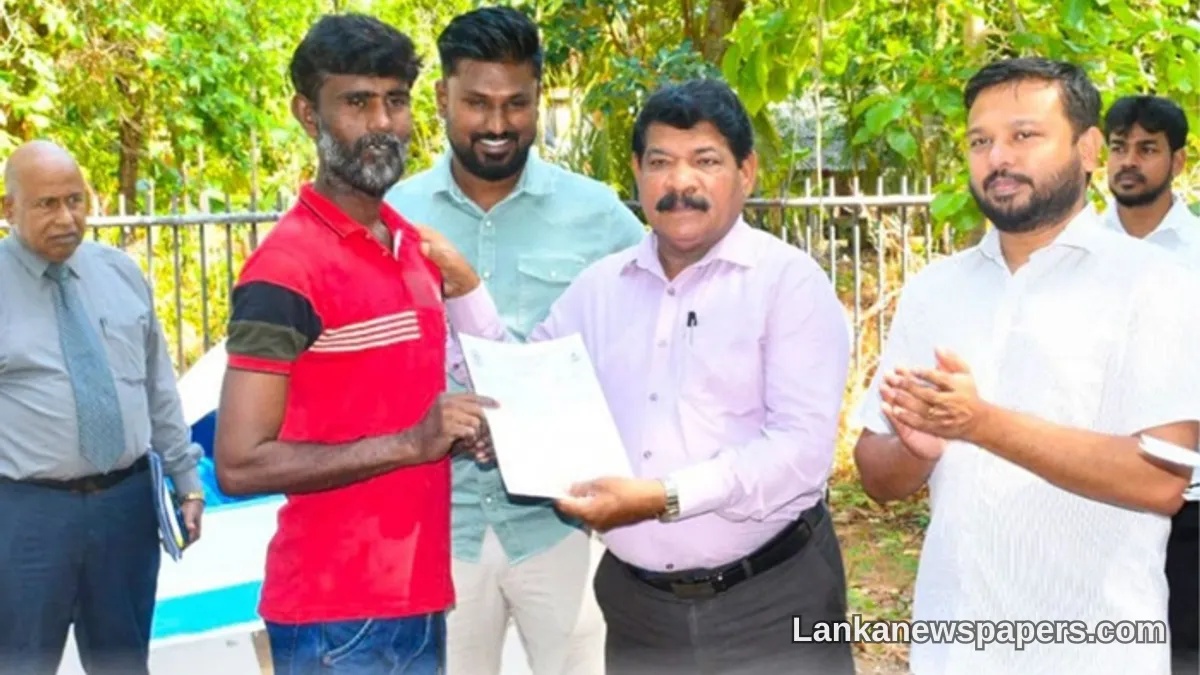 Nineteen Fishing Boats Handed Over to Trincomalee Fishermen Hit by Cyclone Ditwah
