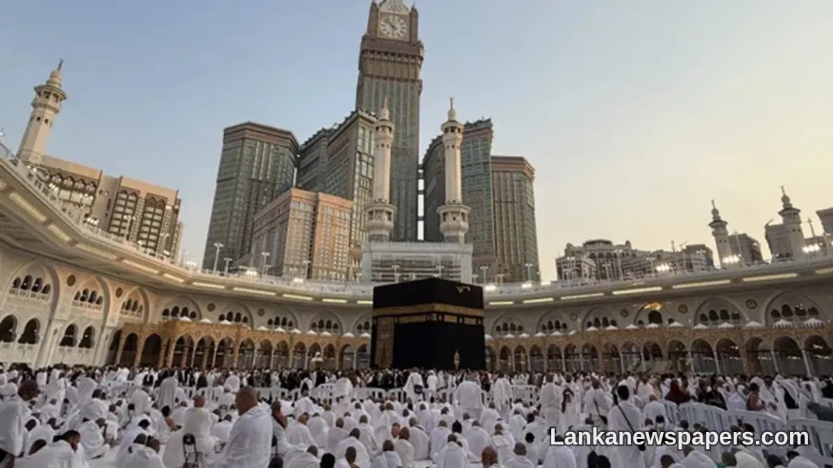 Saudi Coalition Shoots Down Houthi Drone Targeting Holy City of Mecca