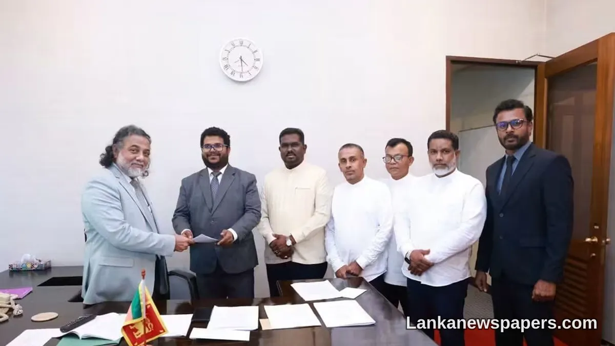 රජයේ මන්ත්‍රීවරුන් කළු ජූලි ජන සංහාරය පරීක්ෂා කිරීමට පාර්ලිමේන්තු කමිටුවක් පිහිටුවීමට යෝජනා කරති