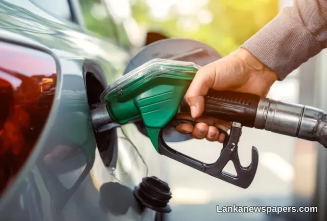 Pakistan Slashes Fuel Prices as Global Oil Costs Decline