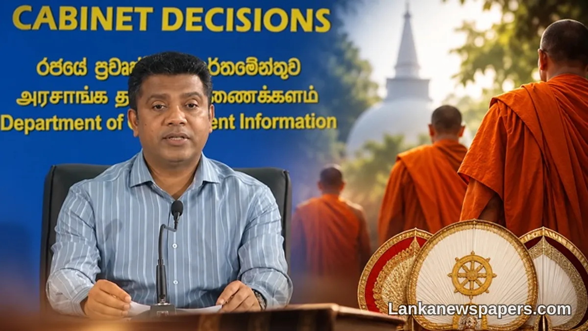 Minister Says Nikaya Orders Must Decide on Robes for Jailed Buddhist Monks