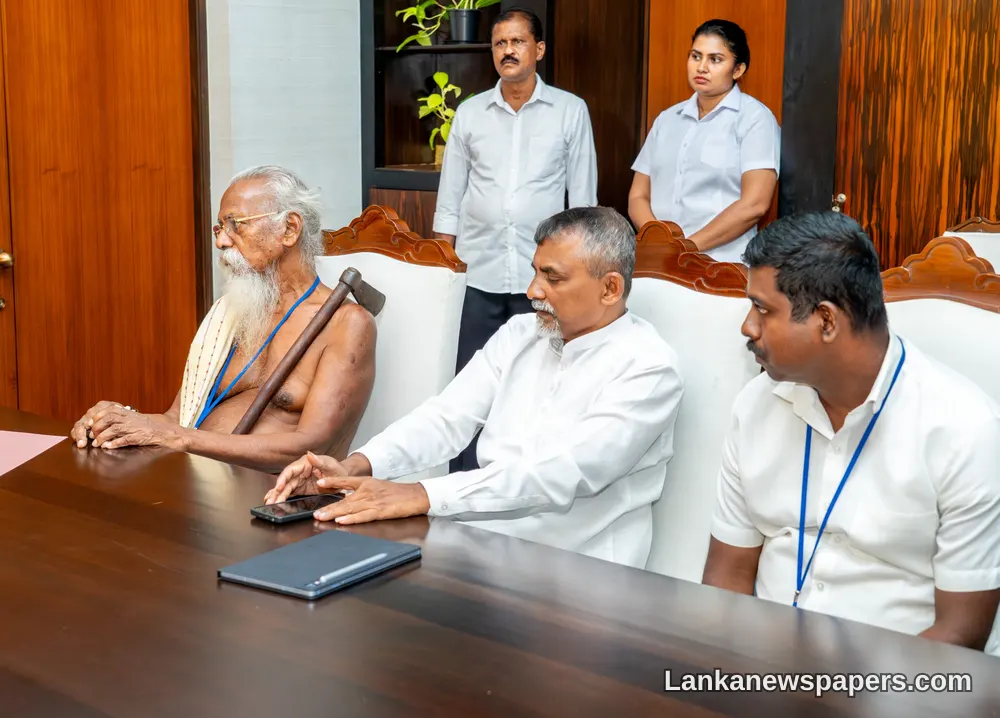 Vedda Community Leader Holds Historic Meeting With Prime Minister Harini Amarasuriya at Parliament