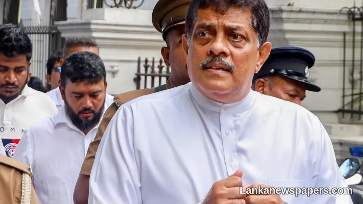 Court Assistant Remanded After Allegedly Taking Rs. 750,000 Bribe to Reduce Sarana Gunawardena's Sentence