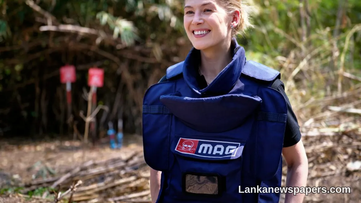 Rosamund Pike Joins Sri Lanka in Celebrating One Million Landmines Cleared