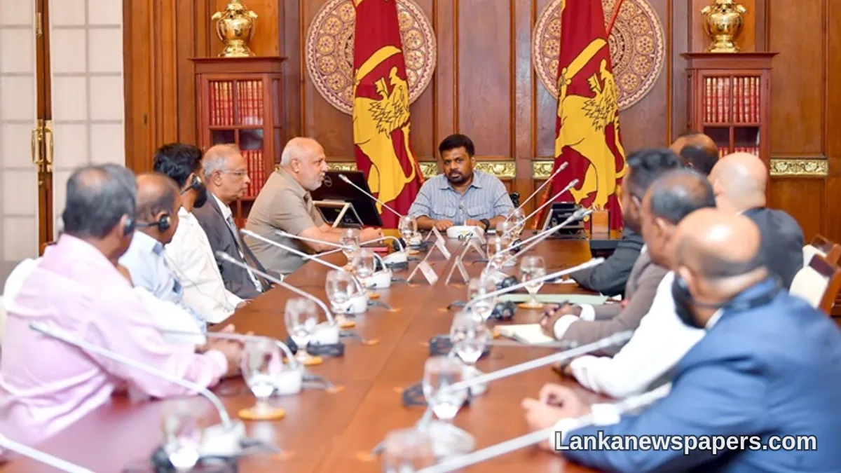 දෙමළ හා මුස්ලිම් පක්ෂ සන්ධානය ජනාධිපති දිසානායක සමඟ ජනාධිපති ලේකම් කාර්යාලයේදී සාකච්ඡා පවත්වයි
