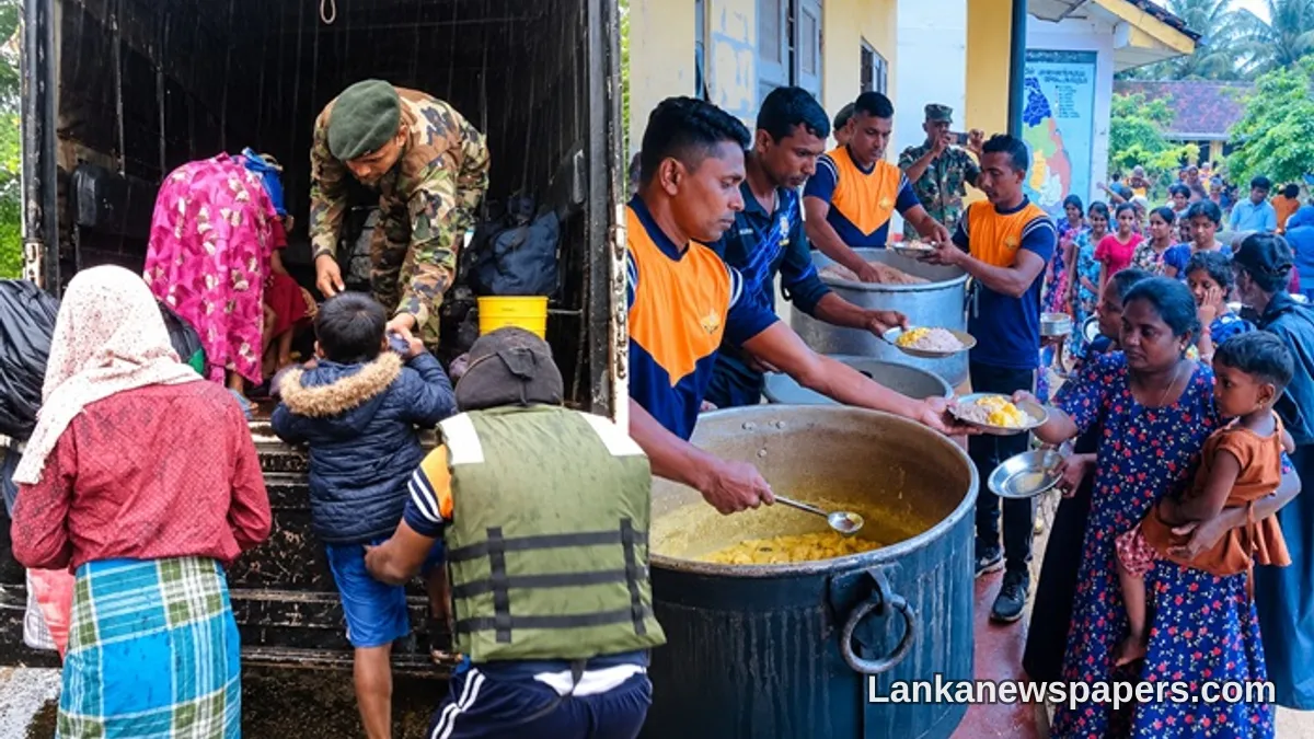 Sri Lanka Army Rescues 163 Flood Victims in Mannar's Koorai Region