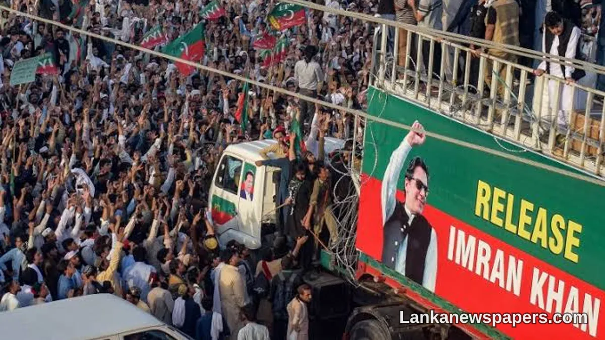 පාකිස්තාන් ජනාධිපති ඉම්රාන් ඛාන්ගේ PTI නායකත්වයෙන් යුත් පළාත් පාලනය අත්හිටුවයි