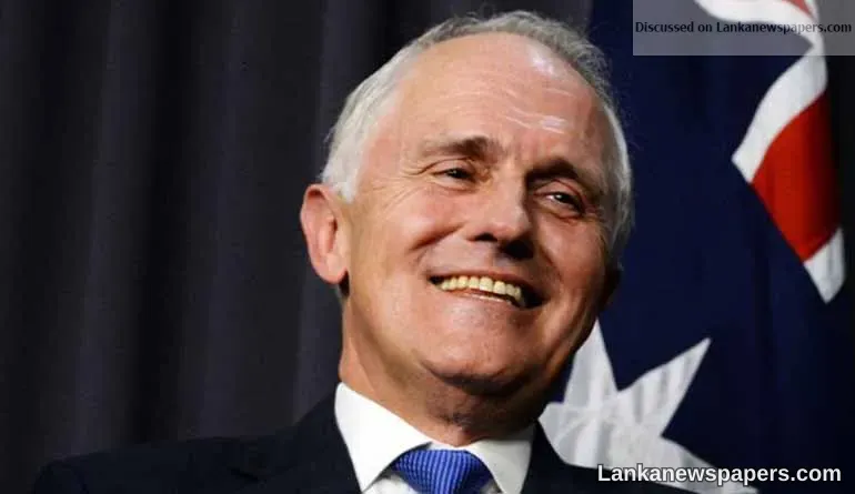Malcolm Turnbull fined $250 for not wearing a lifejacket