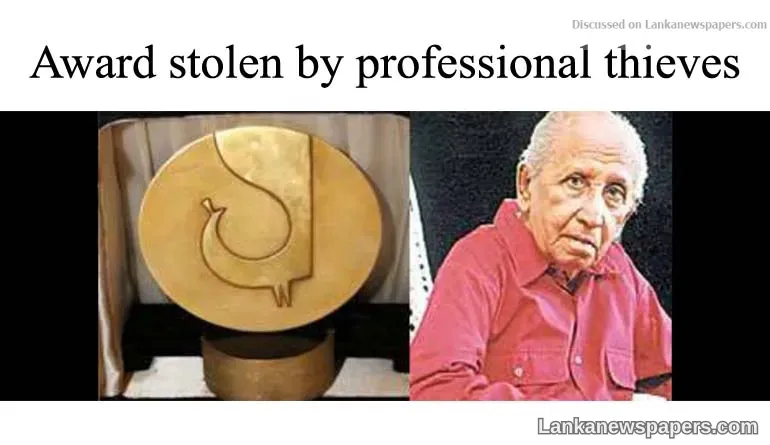 Lester's award stolen by professional thieves