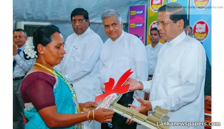 722 two new houses in Colombo vested with low income families by the President.