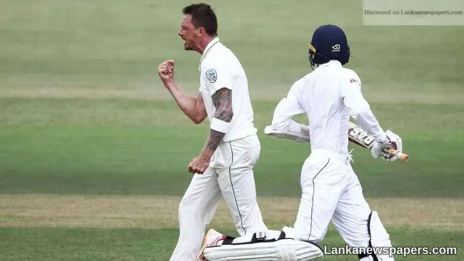 South Africa edge ahead on 13-wicket day