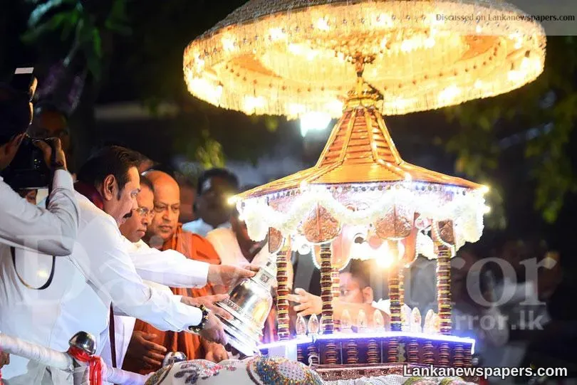 President and MR at Gangaramaya Temple