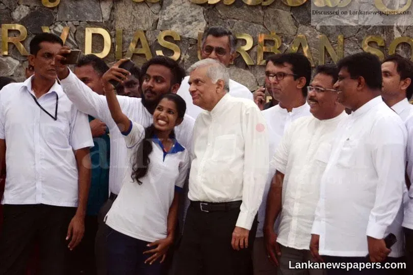 PM stuck in two selfies