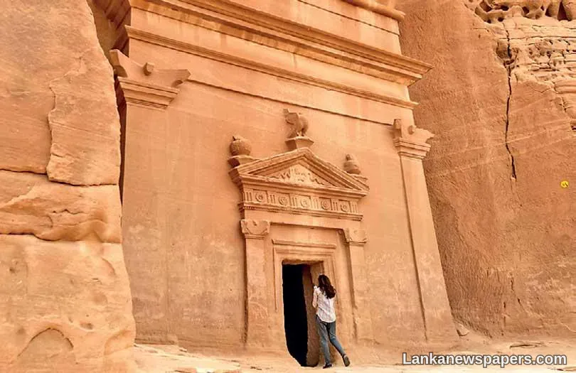 Saudi Arabia to offer tourist visas for first time