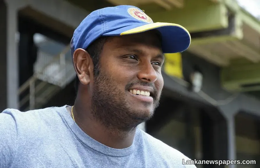 Mathews bares his soul