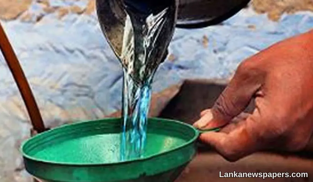 Lengthy queues for kerosene