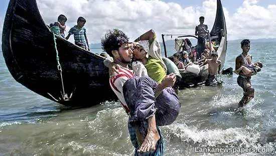 UN rights chief urges Bangladesh to accept Rohingya boats