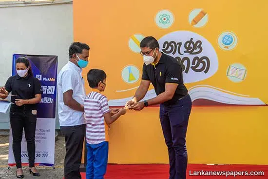 LNP -  Business Pickme Nena Pahana: school supplies, stationery distributed among children of exemplary drivers