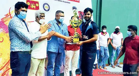 LNP - Krishan, Muthumali win men’s and women’s titles