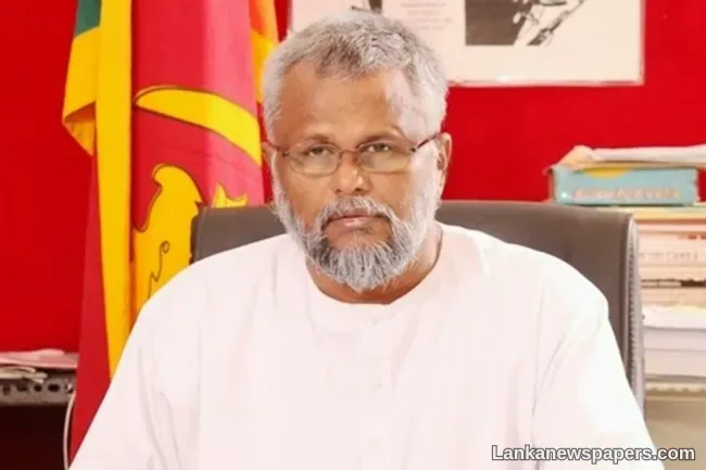 LNP - Arrest of Indian fishermen only present solution to Indo-Lanka fishermen row: Douglas