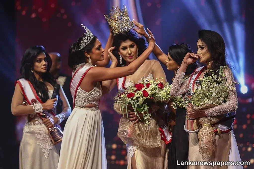 LNP - Mrs. World international to go ahead in SL in Dec. despite brawl