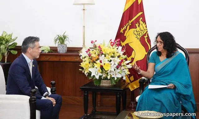 LNP - EU Ambassador and ADB Director call on Prime Minister Harini