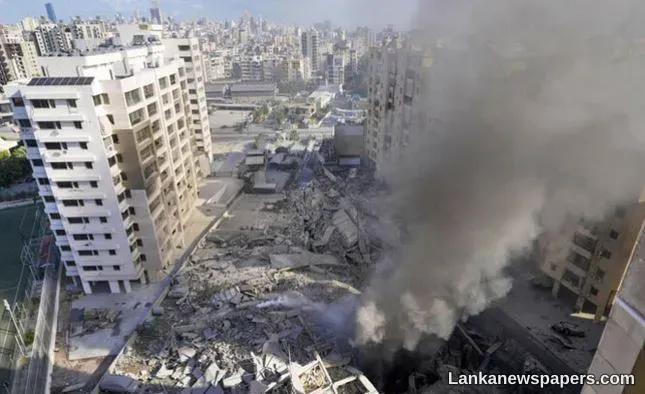 LNP - 55 Sri Lankans evacuated from Lebanon