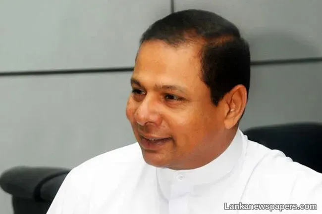 LNP - Indictments served against ex-Minister Piyankara over corruption charges