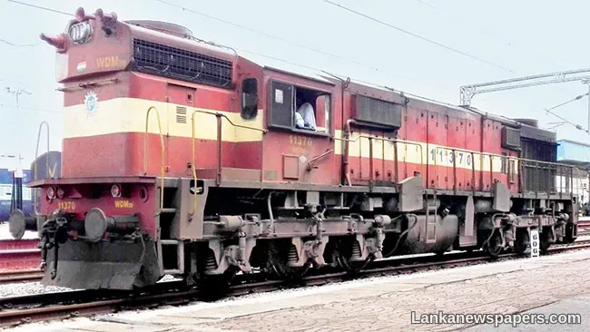 LNP - Mumbai locomotives among 32 engines sent to Sri Lanka