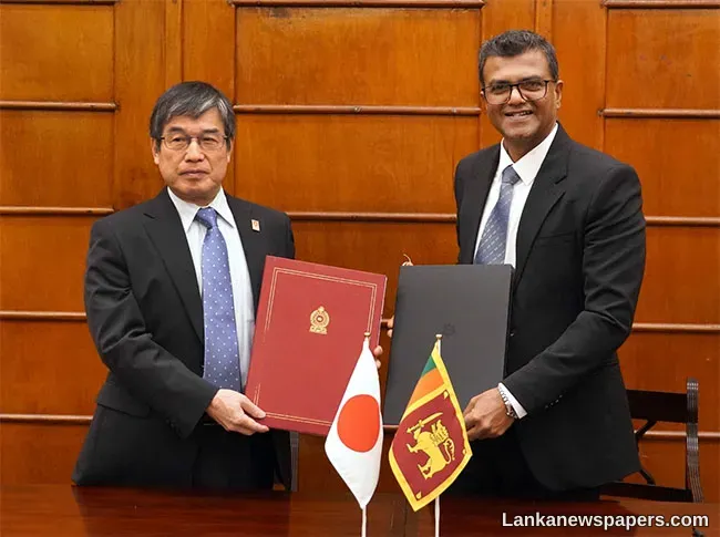 LNP - Japan agrees to continue granting scholarships to Sri Lankan public sector workers