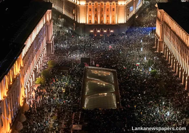 Bulgarian government resigns after weeks of street protests