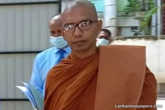 Ven. Balangoda Kassapa Thero admitted to hospital