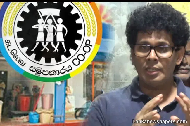 Consumers spending over Rs. 10,000 at Co-operatives to receive free life insurance