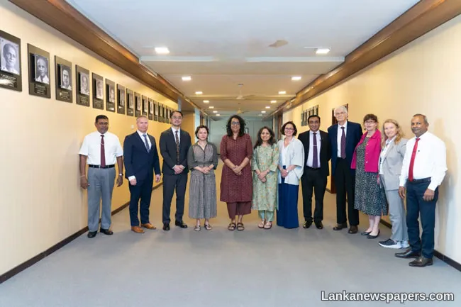 PM Harini holds talks with ADB on education sector reforms