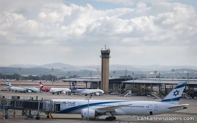 Israel s main airport reopens