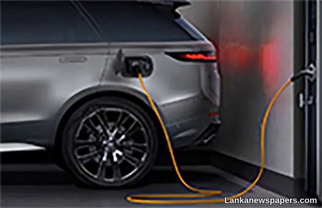 Electric vehicle owners urged to recharge their vehicles during daytime