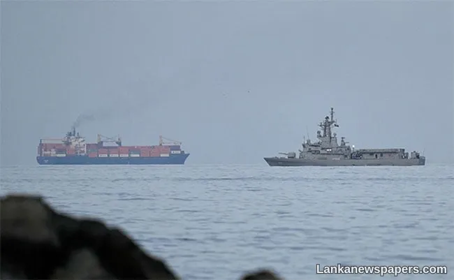 Iran stops Pakistan-bound ship from crossing Hormuz over lack of permission