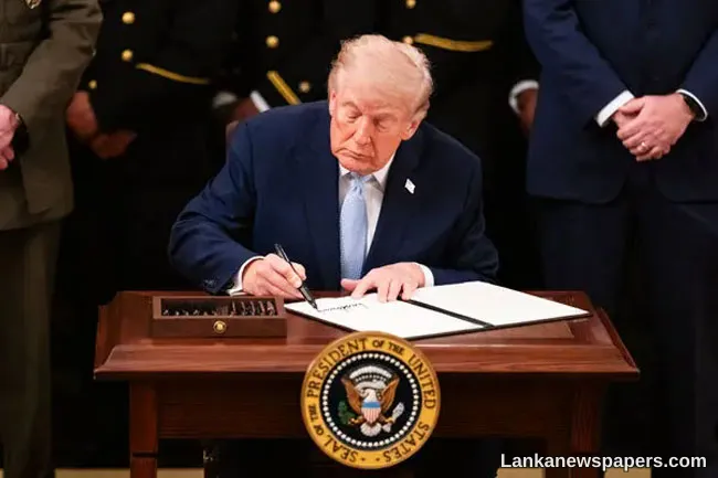 Trump s signature to appear on US dollars in first for sitting president
