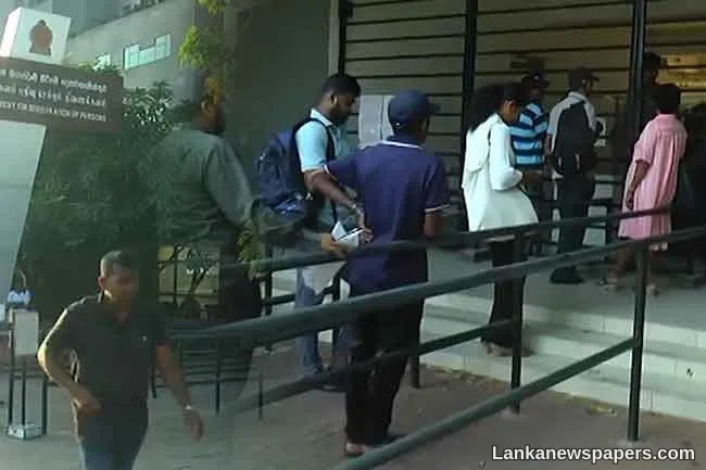 Crowds gather at ID Office despite suspension of services due to system failure
