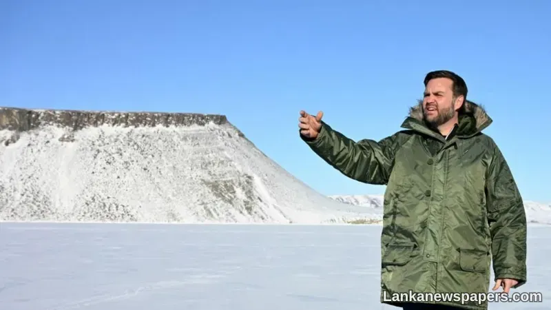 US in closely-guarded talks to open new bases in Greenland