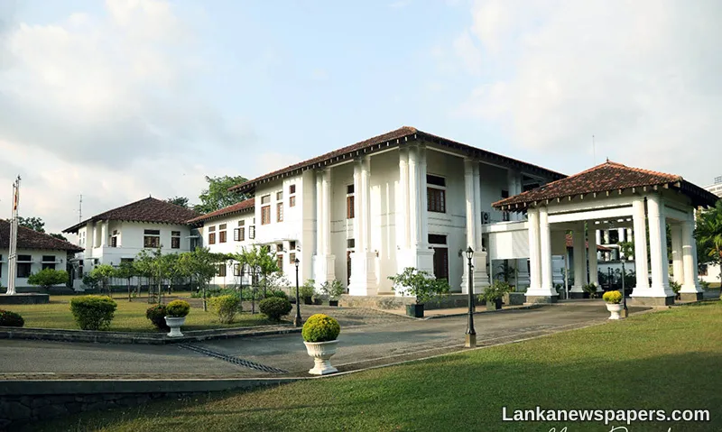 Speaker’s dual residences draw much mirth in the House